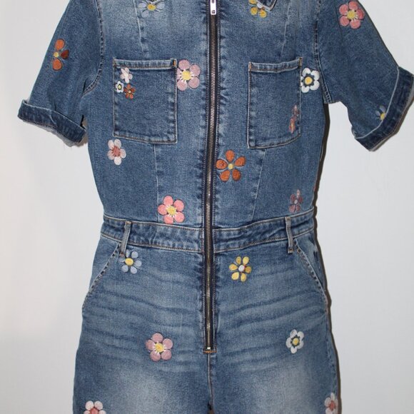 NWT Driftwood Denim Embroidered Romper Jumpsuit Zip Front L - Picture 4 of 6